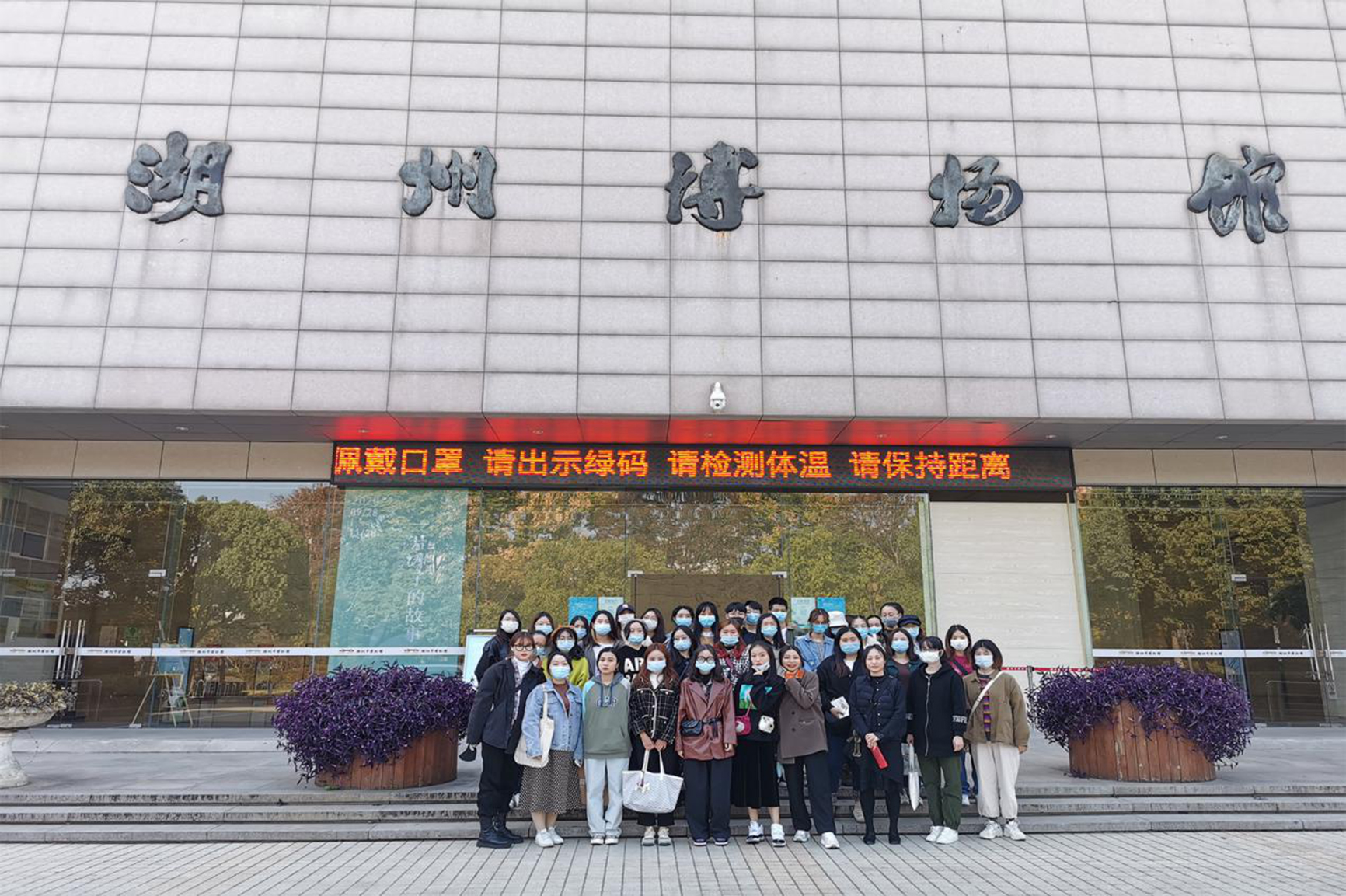 图片2.jpg 图片2.jpg